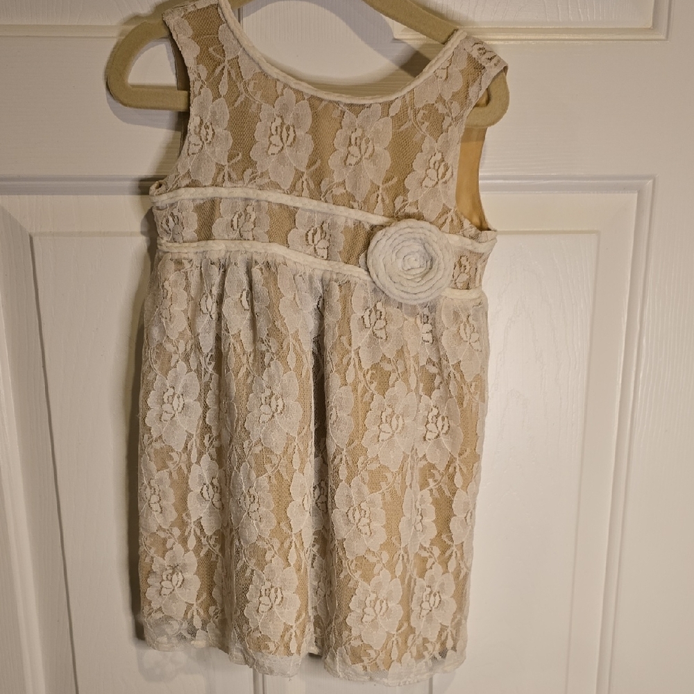Charming Floral Lace Kids Dress in Cream and White